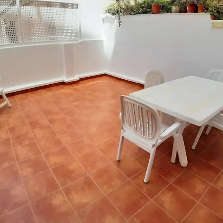 Nuevo Con Terraza Muy Cerca De La Playa Apartment *